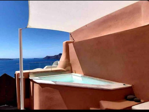 Cheerful 2-bedroom villa in the heart of Oia<br />Our Villa is close to everythi  Villa Ambrosia Entire villa vacation rental 53802155