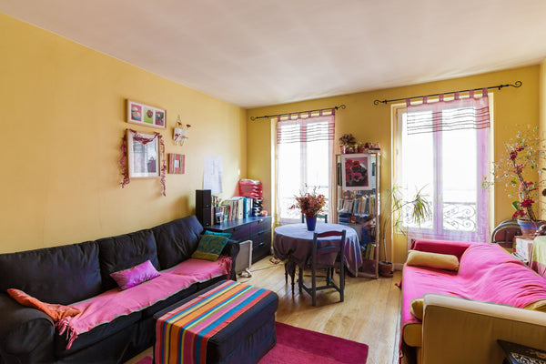 Très cosy, cet appartement est un vrai petit nid douillet et coloré, idéal pour  Paris, France T2 entre Montmartre & Batignolles Entire rental unit vacation rental 4748698