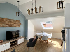 Pour un week-end de découverte à Bruxelles ou le temps d'une pause dans la capit Brussels, Belgium Studio sous les toits Entire rental unit vacation rental 648169729319539634