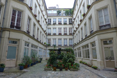 At 2 steps from Bretagne Street <br />Quiet Apt of 36 m2 on the 4th floor with e Paris, France Haut Marais/Filles de Calvaire Entire rental unit vacation rental 9244179