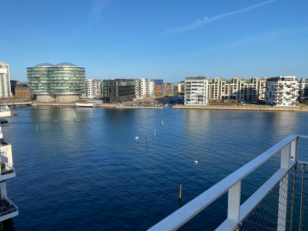 Top floor apartment in quiet area. <br /><br />Next to the popular area Island B  Penthouse apartment next to the waterfront Entire rental unit vacation rental 29496854