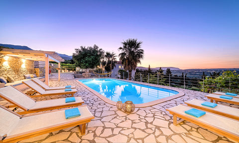 A timeless panorama of natural beauty, perched wonderfully next to the outstandi London, United Kingdom Villa Chrysallis Heated Pool Entire villa vacation rental 46458442