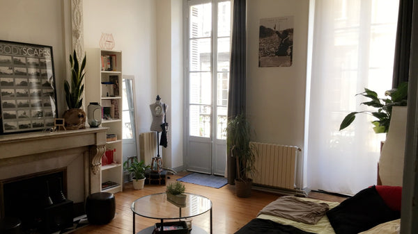 Logement idéalement situé, Place Pey Berland, en plein cœur de Bordeaux et de so Bagas, France T1 bis au Cœur de Bordeaux Entire rental unit vacation rental 24318598