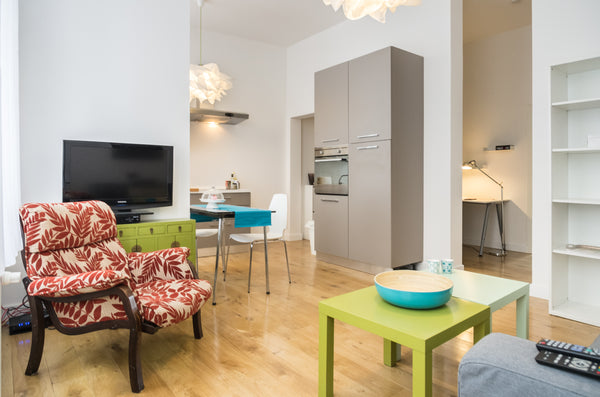 Bright & cosy quality apartment located just off Botanique & Madou metro station Saint-Gilles, Belgium Fig Tree apartment @Botanique metro Entire rental unit vacation rental 6797111