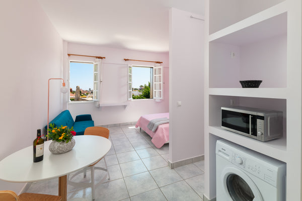 Recently fully renovated & decorated, this fantastic studio in the renowned Old  London, United Kingdom Marvelous terraced studio in Old Town Rhodes Entire rental unit vacation rental 24511880