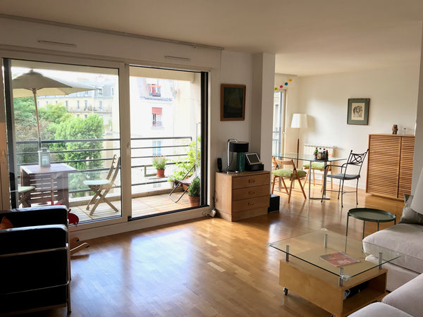 Grand logement familial de 93 mètres carrés avec 2 terrasses, calme et ensoleill Paris, France 93m² ensoleillé avec 2 terrasses & parking Entire rental unit vacation rental 21459986