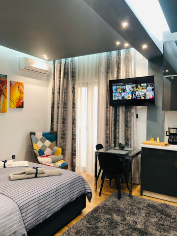 A recently redesigned (February 2020) stylish studio apartment (25m2) in the fif GR Abelokipoi Station Cozy Stylish Studio Entire rental unit vacation rental 42402219