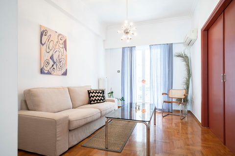 A stylish and freshly renovated apartment near the Pedion tou Areas park in Kyps Athens, Greece Cozy and quiet apartment near the park, in Kypseli Entire rental unit vacation rental 598240321921206282