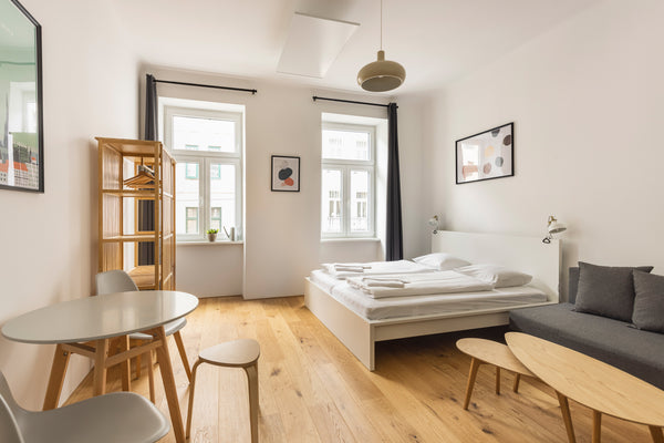 Die Wohnung befindet sich in einem alten Wiener Gründerzeithaus direkt neben dem Vienna, Austria Studio Apartment in der Nähe des Augartens Entire rental unit vacation rental 54272337