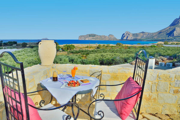 The unique country house, Koukis House, is located in the area of Falassarna and  Koukis Seaview House, Next To Falasarna Famous Beach Entire home vacation rental 32228058