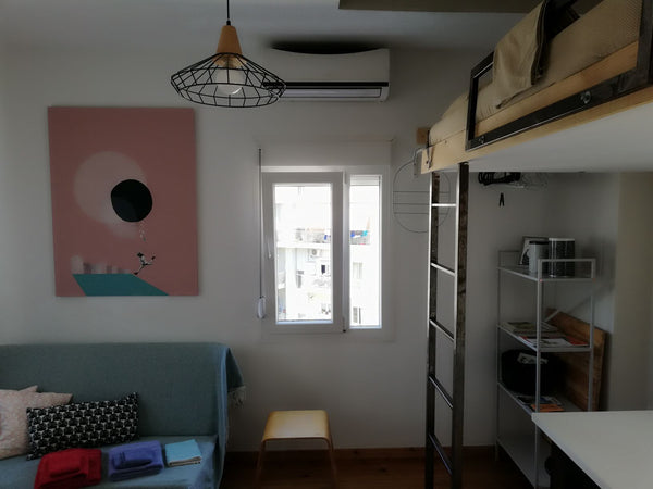 You'll enjoy staying in this cozy studio decorated with modern style. The view f Thessaloniki, Greece Central studio. Amazing harbor view. Free wi-fi Entire condo vacation rental 16951710