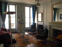 Derrière la place Vendôme, à 2 pas de la place du marché Saint Honoré. 5mns à pi Paris, France Paris historique Entire rental unit vacation rental 6970338