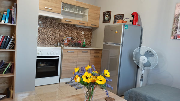 Our cute little flat is ready to welcome you! <br />In downtown Thessaloniki, at Thessaloniki, Greece *City Center*Fast internet*Clean New apartment* Entire rental unit vacation rental 26983062