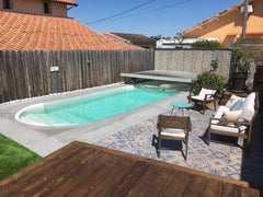 Vous avez accès à toute la maison avec son jardin et la piscine à usage privatif Pessac, France Maison avec piscine dans quartier calme Entire home vacation rental 43132538