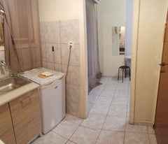 close to metro stathmos Larissis! this is not a luxurious apartment. its for tra Kyparissia, Greece cheap& small apartment in athens center Entire condo vacation rental 625667468004883293