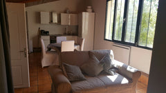 Charmant deux-pièces à 2 pas du Jardin Public et de la Place Marie Brizard.  Gra  Charmant 2 pièces à 2 pas du Jardin Public ! Private room in rental unit vacation rental 37710199