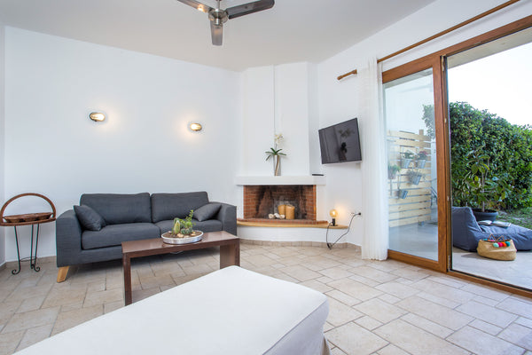 Newly renovated cozy apartment in great location. Located in Kallithea area only Greece IVY Kallithea Apartment Entire rental unit vacation rental 30394459
