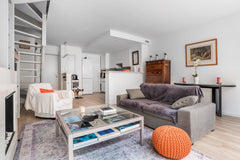 Charming house located in Bordeaux. The accommodation is located in a quiet and  Bordeaux, France MAGNIFICENT HOUSE NEAR THE BORDEAUX QUAYS Entire home vacation rental 34218058