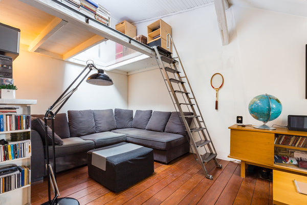 I love my flat!<br />It is not big, but with so much light and near everything ( Paris, France Appartement style loft + mezzanine Entire rental unit vacation rental 11171795