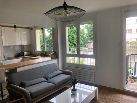 Beautiful 48 square meter two room apartment, excellent location, private bathro Paris, France Charmant 2 pièces très bien placé Entire rental unit vacation rental 22405609