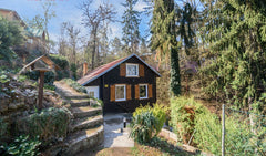 Chata, která nabízí jedinečnou možnost oddychu uprostřed přírody s možností pose  Chata Kazín Lipence u Berounky Entire chalet vacation rental 617356320489395190