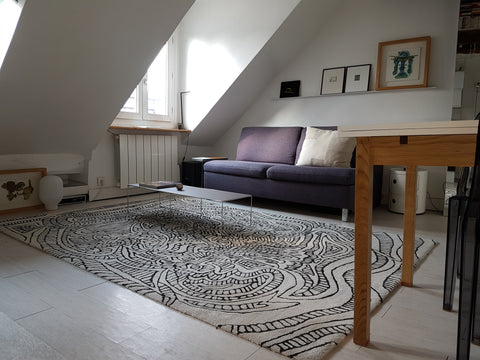 <b>The space</b><br />My 30m2 flat ( 323 sq feet) flat is located in the heart o Paris, France Chic and cosy central flat Entire rental unit vacation rental 215763