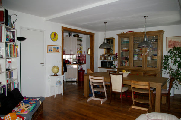 Charmant appartement familial proche du quartier des Batignolles. Composé d'un d  5 pièces 86m² à 2mn des Batignolles Entire rental unit vacation rental 4220874