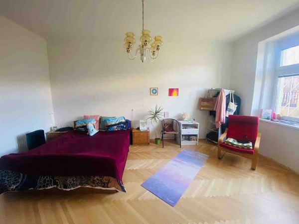 Cozy and furnished 1 bedroom apartment in quiet location near the city center. N Prague, Czechia Lovely one bedroom apartment in Prague Entire rental unit vacation rental 54174461