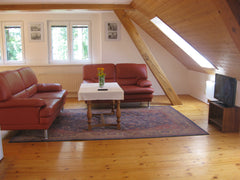Private house on the farm. Calm and comfort of countryside, stone throw from the Prague, Czechia Private house, fully equipped, safe parking Entire guesthouse vacation rental 19982965