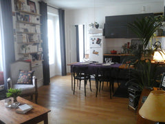 Ce charmant 2 pièces de 40 m² est idéalement situé au cœur du très à la mode vil Paris, France Appartement de charme Village Jourdain Entire rental unit vacation rental 18580609