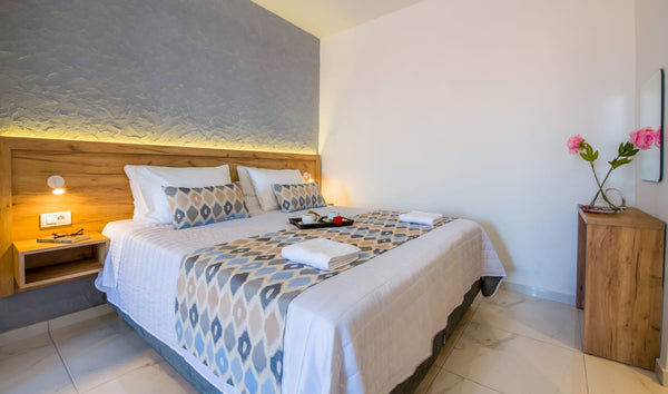 Linda Apartments I Triple Room 1st FL<br /><br /><b>License number</b><br />1152 Greece Linda Apartments I Triple Room 1st FL Entire rental unit vacation rental 542475037697910761
