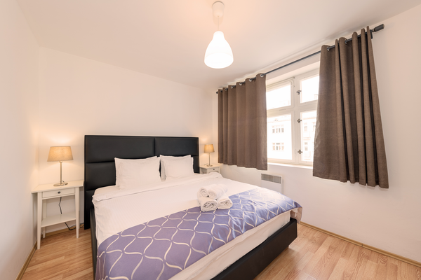 Prague City Stay Roháčova offers accommodation in a fabulous newly reconstructed Hlavní město Praha, Czechia Charming, Quiet 1 Bedroom 55m2 Apartment with 5⭐ King Koil Bed & Netflix Entire rental unit vacation rental 28949806