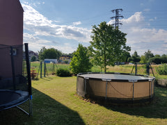 Kouzlo venkova na okraji Prahy v domě 6+kk, dostupné MHD. Posezení na zahradě, k Prague, Czechia Dům na kraji Prahy s bazénem Entire townhouse vacation rental 36828486