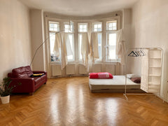 The whole group will enjoy easy access to everything from this centrally located  2 Zimmer in einer  4er wg Private room in rental unit vacation rental 51347654