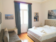 A unique apartment elegant and stylish in a 1920 building in the heart of the ol Athens, Attica, Greece Elegant apartment under the Acropolis Entire condo vacation rental 637631360801367330