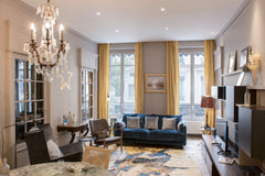 The Ella is located in the heart of the very famous district of the 6th arrondis Rennes, France ELLA - Magnifique appartement avec parking Entire rental unit vacation rental 49584996