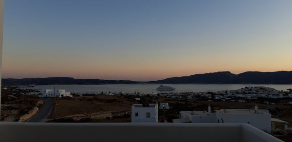 A beautiful cycladic house in a quite place with nice view<br /><br /><b>License  cycladic house Cycladic home vacation rental 37165615