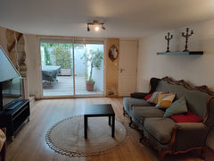 Agréable maison de ville, dans un quartier calme, à deux pas du centre de Bordea Bordeaux, France Agréable maison de ville proche centre ville Entire townhouse vacation rental 605045844660975454