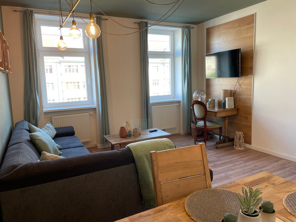 Charming,newly renovated apartment in a traditional old Viennese residential bui Vienna, Austria Charming green wave 