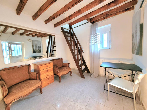 The apartment is well located, in a residential area, 9 mins from the Old Town,  Greece Charming Apartment near the Old Town + Courtyard Entire rental unit vacation rental 36783743