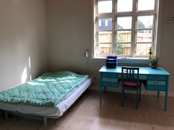 Værelse til 2 gæster i stueplan. Bad og toilet på første sal, samt ekstra wc i s Copenhagen, Denmark 17 m2 værelse tæt på lufthavn, by og strand Private room in home vacation rental 38851370