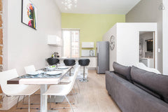 Ideally located in the hyper-center, a stone's throw from the Place des Jacobins Lyon, France Plein centre,Place des Jacobins,Lyon 2,60m2 Entire rental unit vacation rental 30303224