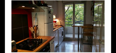 <b>License number</b><br />6938113306791 Lyon, France Superbe 2 pièces à la Croix Rousse avec parking Entire condo vacation rental 636725823390714284