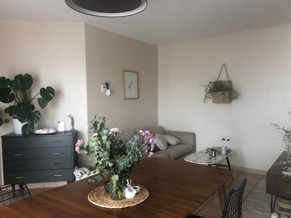 Immeuble de 5 étages, situé entre Vénissieux et Lyon 8e dans le quartier de Moul Lyon, France Bel appartement quartier Moulin à vent avec garage Entire condo vacation rental 50305557