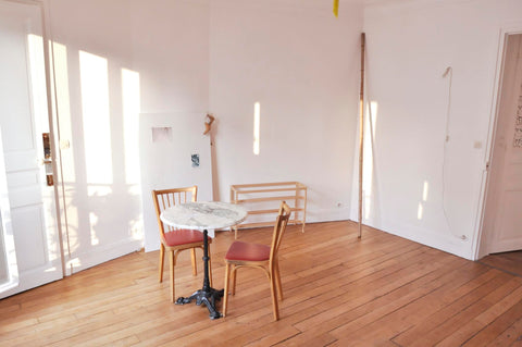 A huge (50 square meter) and charming double room in the emblematic quarter of p Paris, France Large double room in belleville Entire rental unit vacation rental 3065827