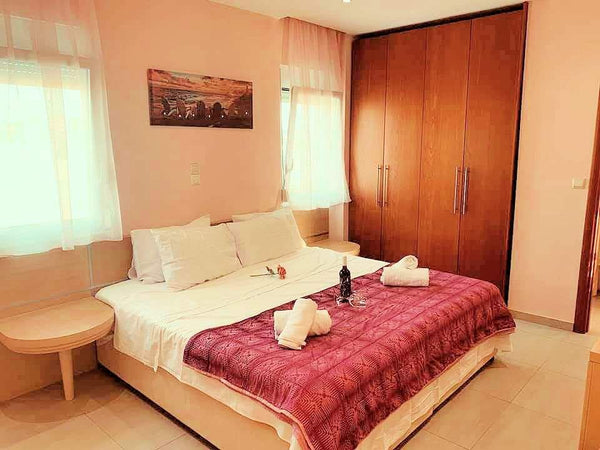 A beautiful apartment ideally located in a quiet neighborhood . Very spacious, c Ialysos, Greece Cozy Violeta Entire rental unit vacation rental 598130595969188051