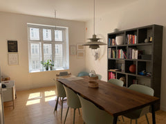 Lovely 4 bedroom apartment in the middle of the city. 120 square meters right ne Copenhagen, Denmark Lovely inner city apartment with yard Entire condo vacation rental 646788638676381276