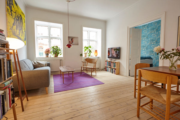 Cozy apartment with two bedrooms in trendy, vibrant Noerrebro.<br />Located on q Copenhagen, Denmark Cozy Noerrebro apartment with perfect location Entire rental unit vacation rental 43903251