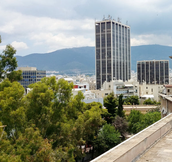 Recently renovated, this modern, cosy, architect designed, 5th floor, fully furn Athens, Attica, Greece Cosy architect's studio in center Entire condo vacation rental 6640980