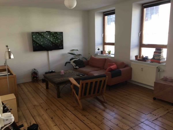 This 74 m2 2 bed apt, is huge and cozy :)<br /><br />The Apt will be all yours a Copenhagen, Denmark Large 2 bedroom apt in CPH ! :) Entire rental unit vacation rental 39023571